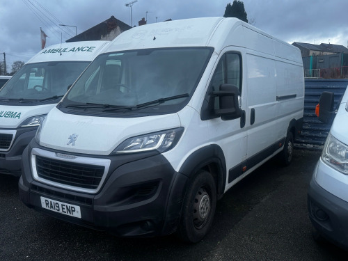 Peugeot Boxer  2.2 BlueHDi H2 Professional Van 140ps