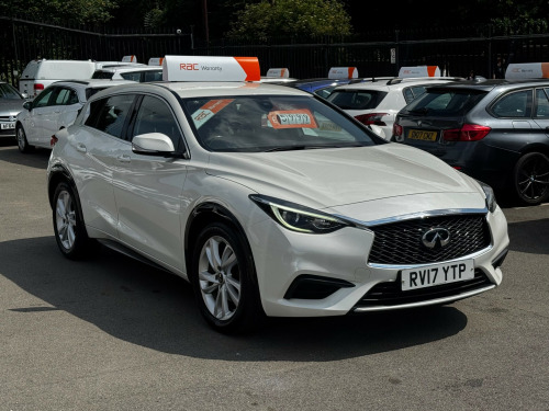 Infiniti Q30 1.5d SE 5dr