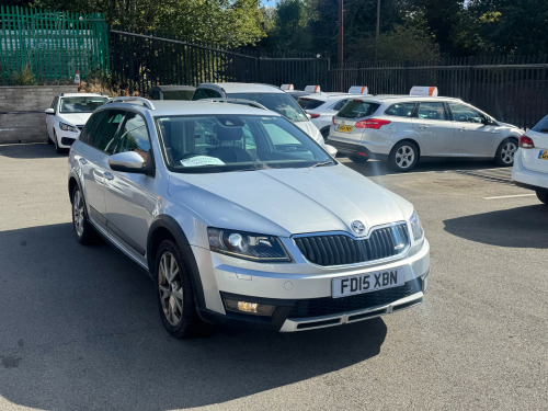 Skoda Octavia  2.0 TDI Scout Estate 5dr Diesel Manual 4WD Euro 6 (s/s) (150 ps)