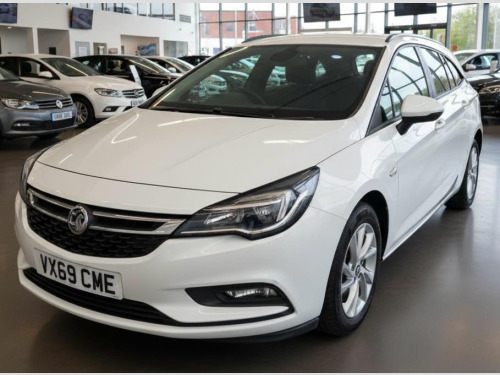 Vauxhall Astra  1.6 CDTi BlueInjection Design Sports Tourer 5dr Diesel Manual Euro 6 (s/s)  