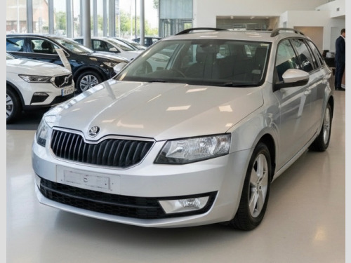 Skoda Octavia  2.0 TDI SE Estate 5dr Diesel Manual 4WD Euro 5 (s/s) (150 ps) 