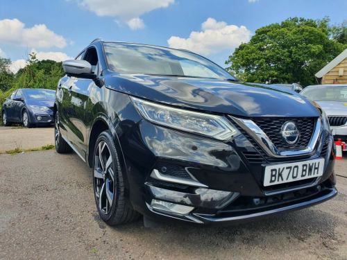 Nissan Qashqai  DIG-T TEKNA PLUS DCT 5-Door