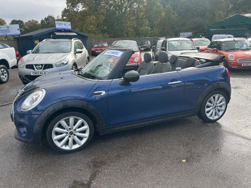 MINI Convertible  1.5 Cooper D Convertible 2dr Diesel Auto Euro 6 (s/s) (116 ps)