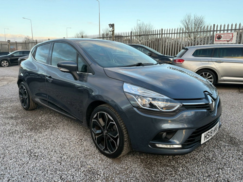 Renault Clio  0.9 TCe Iconic Hatchback 5dr Petrol Manual Euro 6 (s/s) (90 ps) ULEZ DAB NA