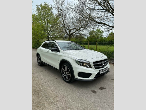 Mercedes-Benz GLA-Class GLA220 GLA220 CDI 4MATIC AMG LINE 5-Door