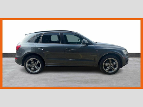 Audi Q5  2.0 TDI S line Plus SUV 5dr Diesel S Tronic quattr