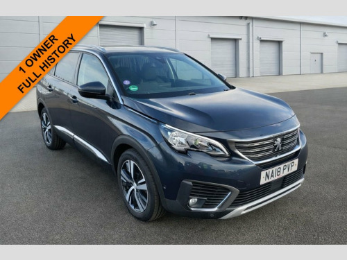 Peugeot 5008  1.2 PureTech Allure SUV 5dr Petrol Manual Euro 6 ( 