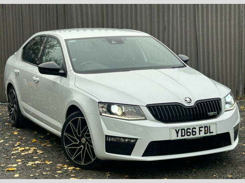 Skoda Octavia  2.0 TDI vRS Euro 6 (s/s) 5dr (SNav)