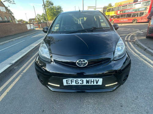 Toyota AYGO  1.0 VVT-i Move MultiMode Euro 5 5dr