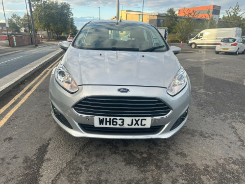 Ford Fiesta  ZETEC 5-Door