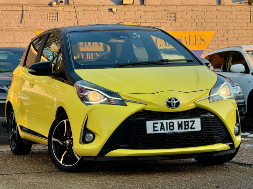 Toyota Yaris  1.5 VVT-i Yellow Bi-Tone Limited Edition Euro 6 5dr