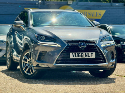 Lexus NX 300h  2.5 300h Luxury E-CVT 4WD Euro 6 (s/s) 5dr