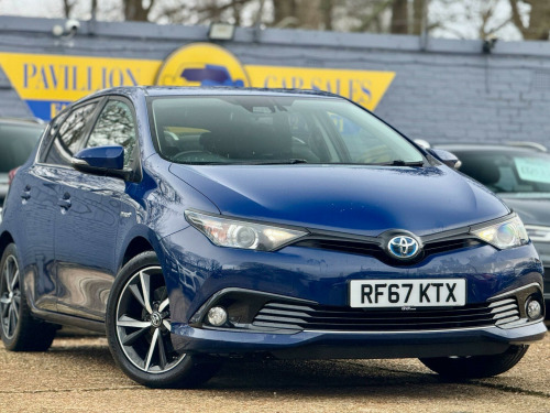 Toyota Auris  1.8 VVT-h Design CVT Euro 6 (s/s) 5dr 