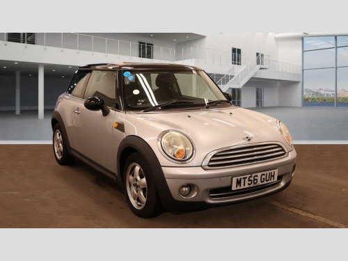 MINI Hatch  1.6 Cooper Steptronic Euro 4 3dr