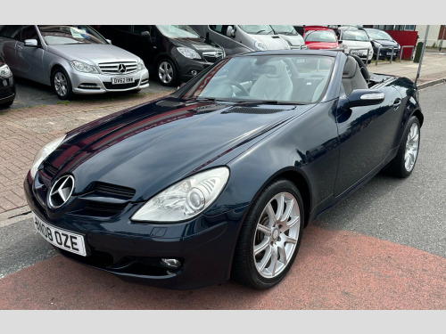 Mercedes-Benz SLK SLK280 3.0 SLK280 Convertible 2dr Petrol 7G-Tronic (222 g/km, 231 bhp)