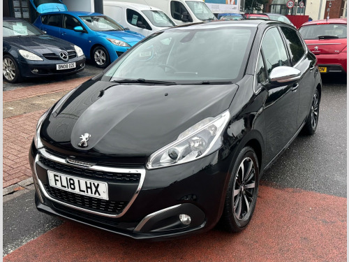 Peugeot 208  1.2 PureTech Allure Premium Hatchback 5dr Petrol Manual Euro 6 (s/s) (82 ps