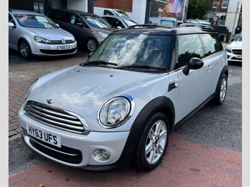 MINI Clubman  1.6 Cooper D Estate 5dr Diesel Manual Euro 5 (s/s) (112 ps)
