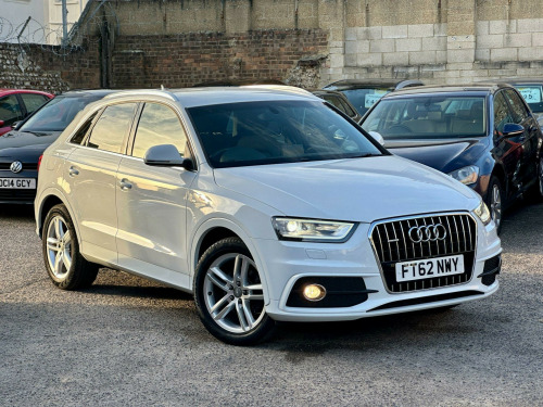 Audi Q3  2.0 TDI S line S Tronic quattro Euro 5 (s/s) 5dr