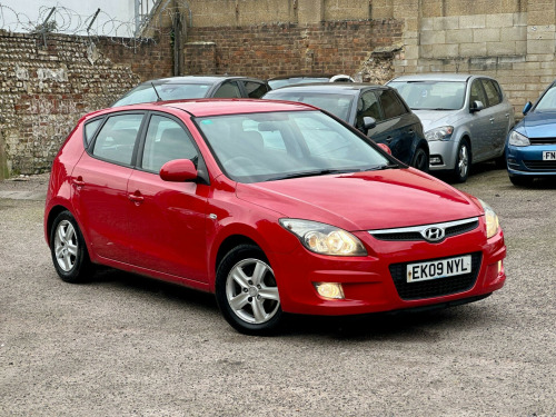 Hyundai i30  1.4 Comfort Euro 4 5dr