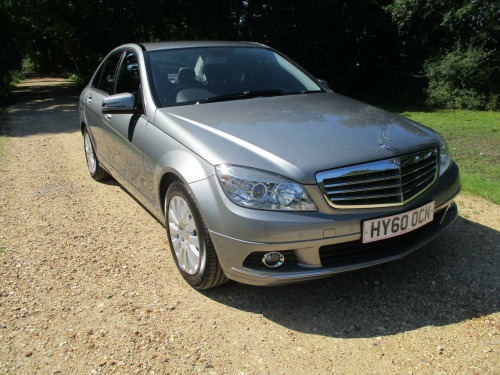 Mercedes-Benz C-Class C180 1.8 C180 BlueEfficiency Elegance Auto Euro 5 4dr