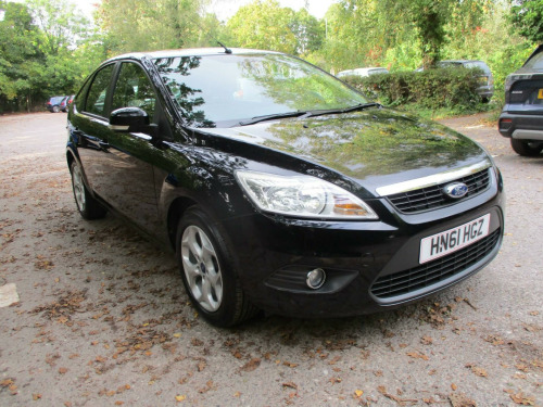 Ford Focus  1.6 Sport 5dr