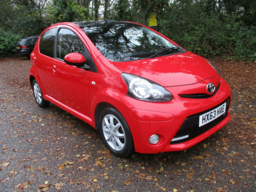 Toyota AYGO  1.0 VVT-i Mode Euro 5 5dr