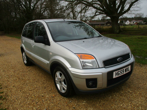 Ford Fusion  1.6 Zetec 5dr