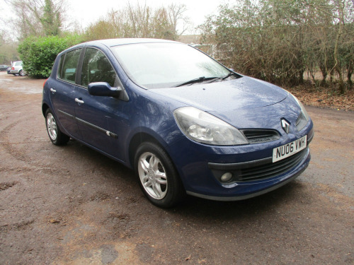 Renault Clio  DYNAMIQUE DCI 5-Door