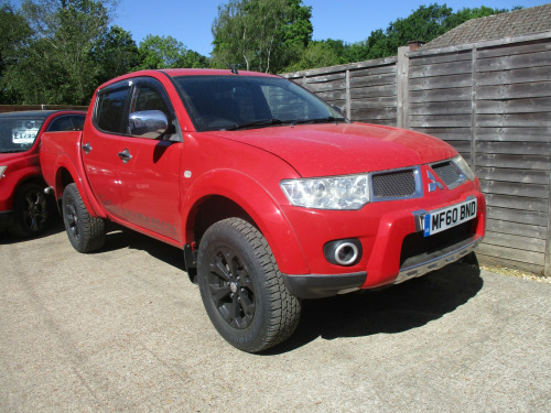 Mitsubishi L200  DI-D 4X4 BARBARIAN LB DCB
