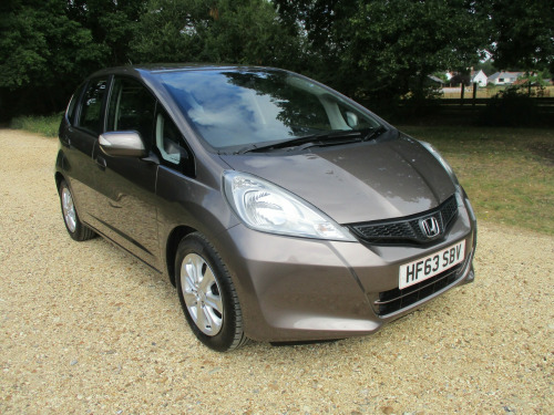Honda Jazz  I-VTEC ES 5-Door