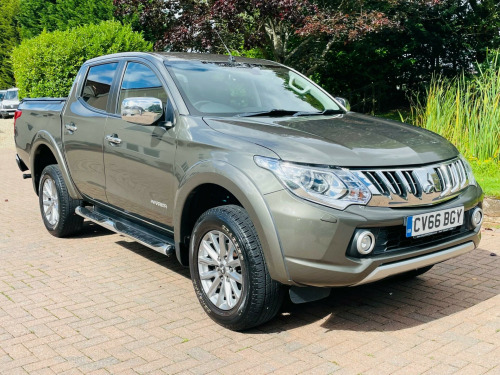 Mitsubishi L200  Double Cab DI-D 178 Warrior 4WD Auto