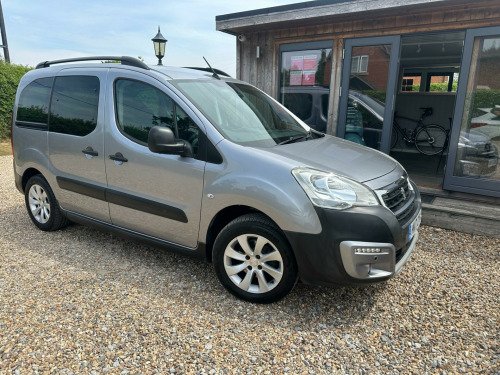 Peugeot Partner  1.2 PureTech Outdoor Euro 6 (s/s) 5dr