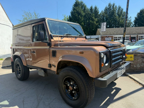 Land Rover 90 2.5 TD5 SWB