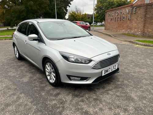 Ford Focus  1.0T EcoBoost Titanium Euro 6 (s/s) 5dr