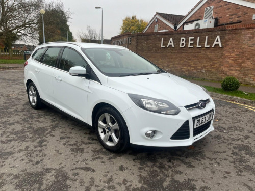 Ford Focus  1.0T EcoBoost Zetec Navigator Euro 5 (s/s) 5dr