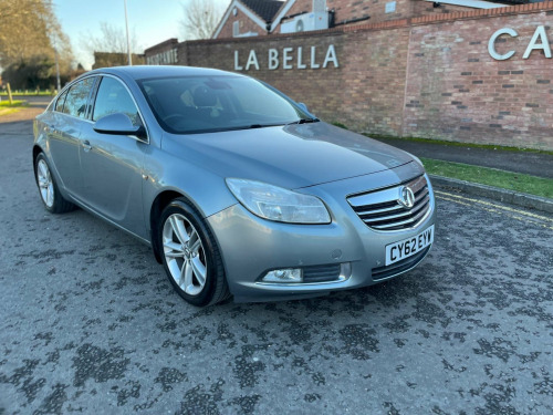 Vauxhall Insignia  2.0 CDTi Exclusiv Auto Euro 5 5dr