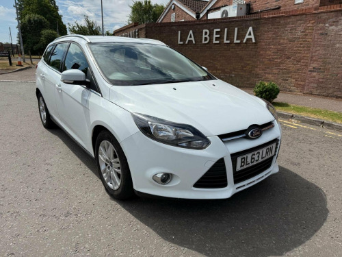 Ford Focus  1.0T EcoBoost Zetec Navigator Euro 5 (s/s) 5dr