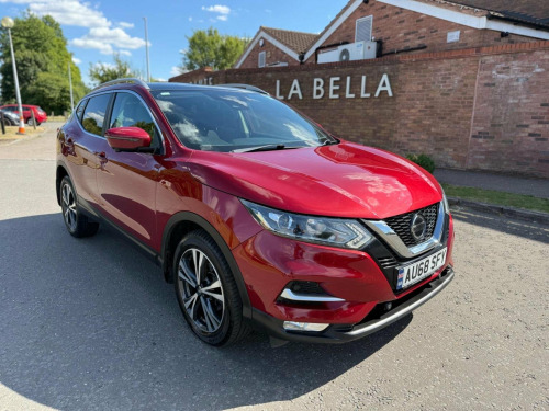 Nissan Qashqai  1.5 dCi N-Connecta Euro 6 (s/s) 5dr