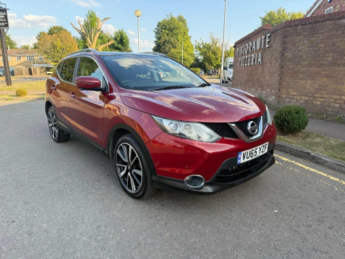 Nissan Qashqai  1.2 DIG-T Tekna XTRON 2WD Euro 6 (s/s) 5dr