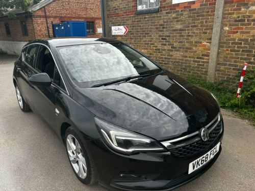 Vauxhall Astra  1.6 CDTi BlueInjection SRi Nav Auto Euro 6 (s/s) 5dr