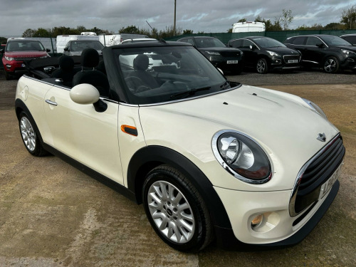 MINI Convertible  1.5 Cooper Auto Euro 6 (s/s) 2dr