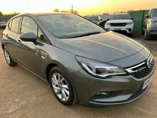 Vauxhall Astra  1.6 CDTi BlueInjection Tech Line Nav Euro 6 (s/s) 5dr