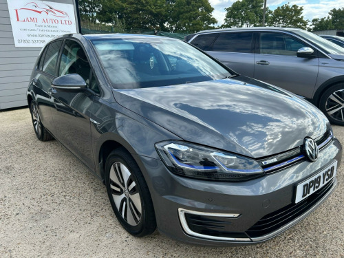 Volkswagen Golf  35.8kWh e-Golf Auto 5dr
