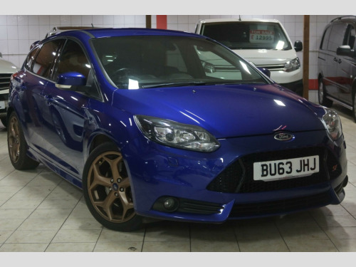 Ford Focus  2.0T EcoBoost ST-3 Euro 5 (s/s) 5dr