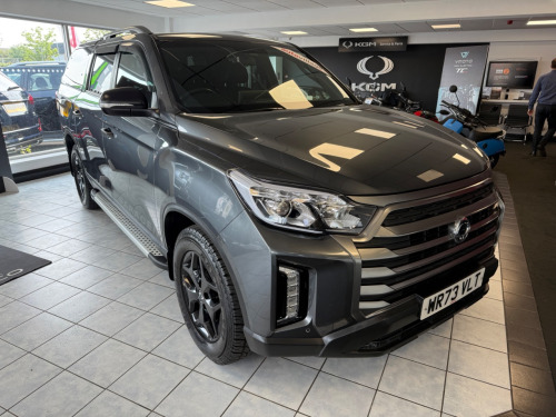 Ssangyong Musso  Double Cab Pick Up Saracen 261  Auto