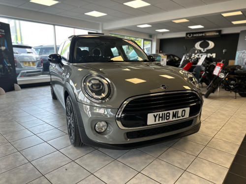 MINI Hatchback  1.5 Cooper II 5dr (Chilli Pack)