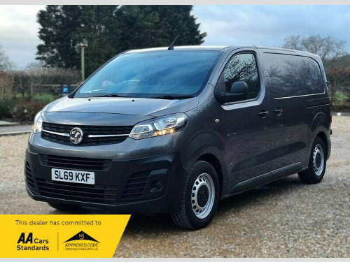 Vauxhall Vivaro  2700 1.5 D 100 EDITION L1 H1