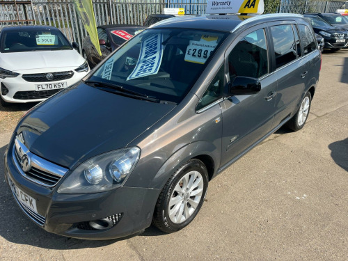 Vauxhall Zafira  1.7 CDTi ecoFLEX Design Euro 5 5dr (SNav)