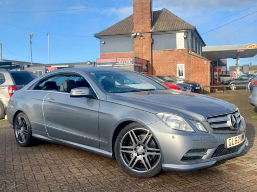 Mercedes-Benz E-Class E220 2.1 E220 CDI BlueEfficiency Sport G-Tronic+ Euro 5 (s/s) 2dr