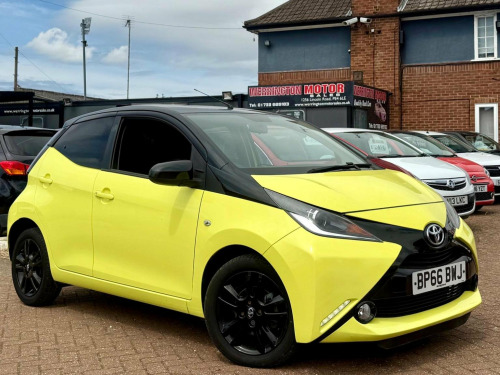 Toyota AYGO  1.0 VVT-i x-cite 3 Yellow Bi-Tone Euro 6 5dr